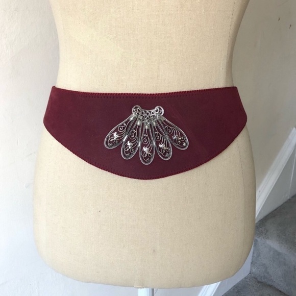 Vintage Faux Suede Wine Red Metal Embellished Adjustable Buckle Waist Belt O/S main image 5